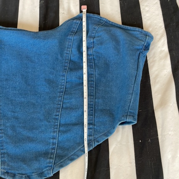 Cute!!! Denim Strapless Crop Top NWT - Picture 5 of 6